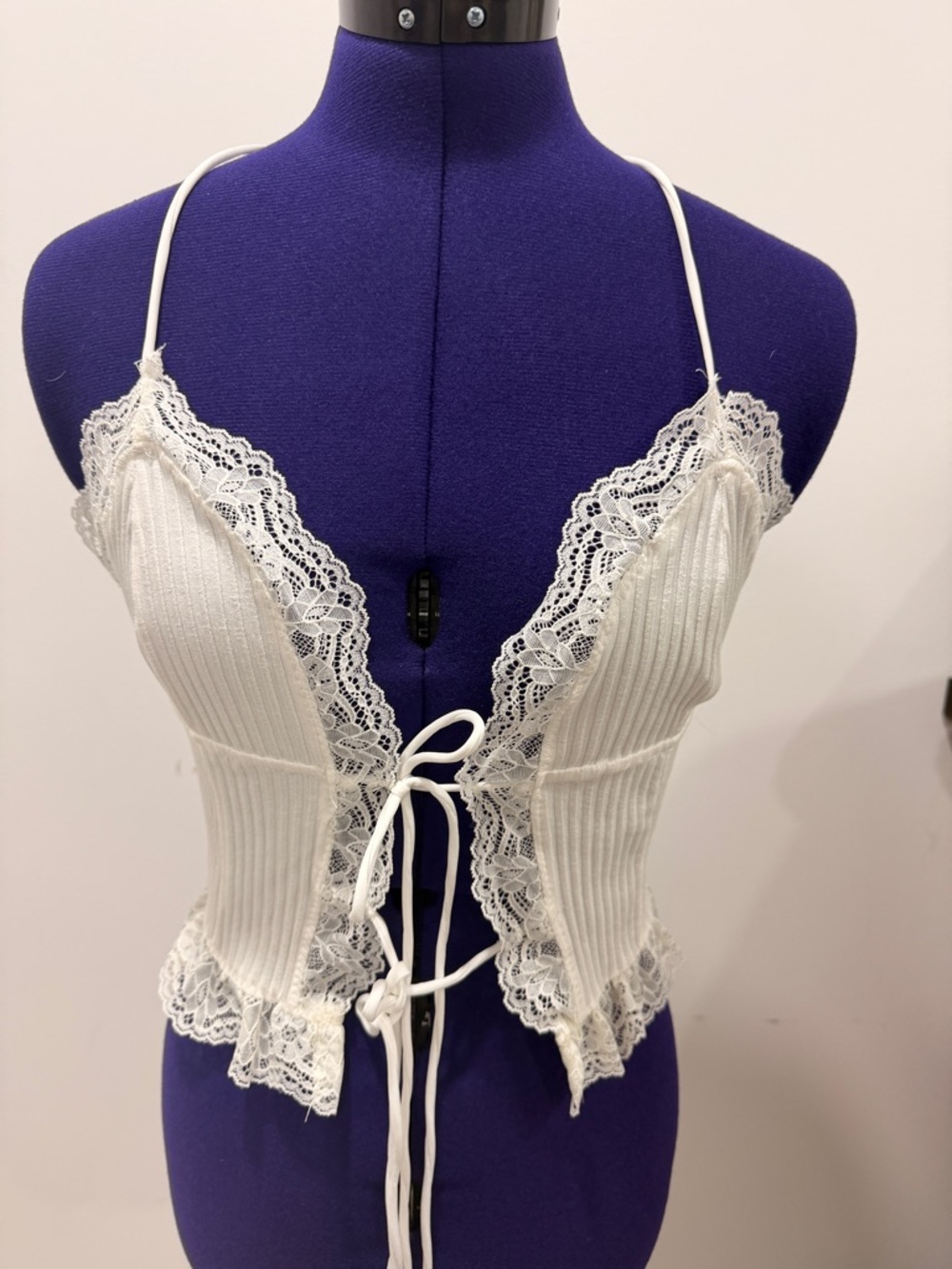 Zara Lace-Trim White Crop Camisole Top Boho Festival Size Medium NWT